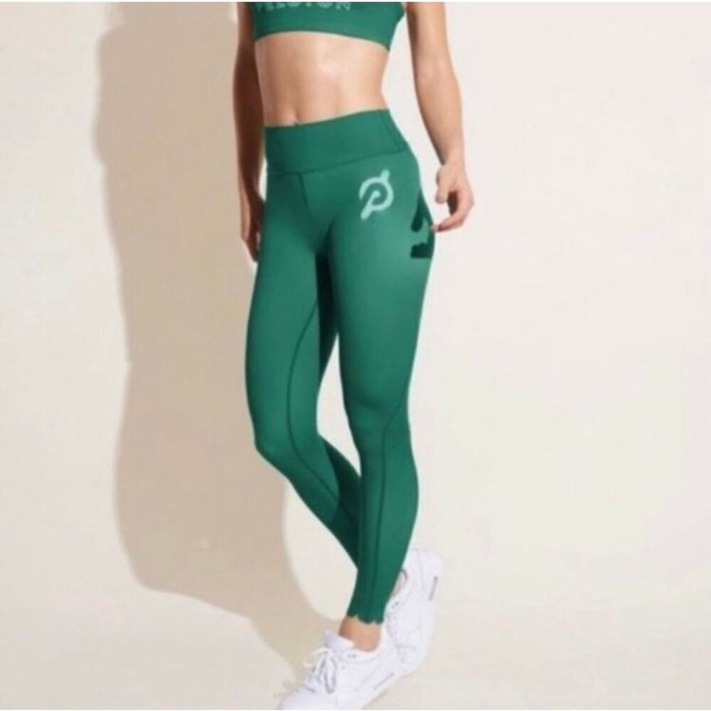 Peloton | Emerald Scallop Holiday Limited 2020 Edition Size XS